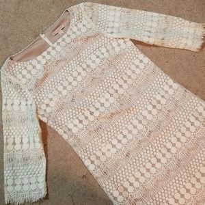 Established 1962 White lace dress